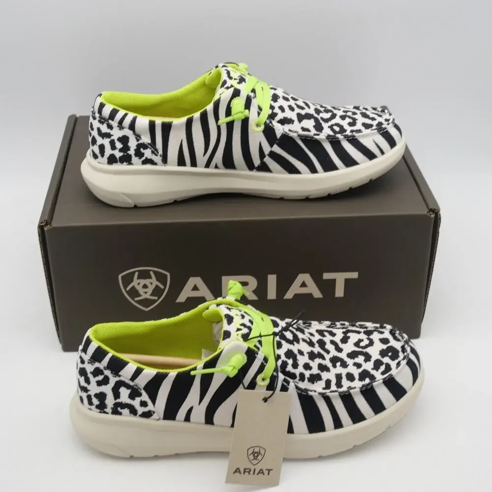 NEW Ariat Women's 6.5 Hilo Mocs Black White Animal Slip On Shoes - Picture 2 of 12